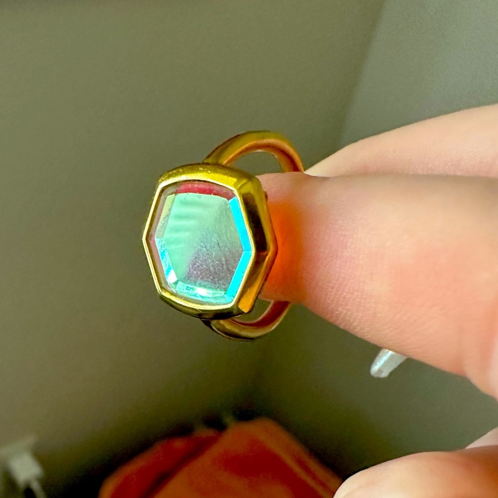 IRIDESCENT GOLD RING